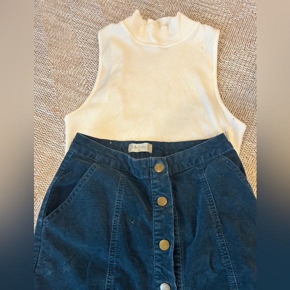 Alter’d state corduroy mini skirt - Picture 3 of 7